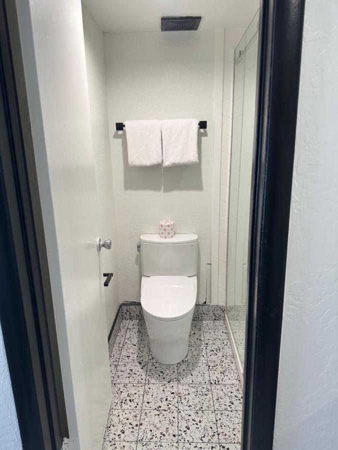 Sway Hotel 哈瓦苏湖城 外观 照片